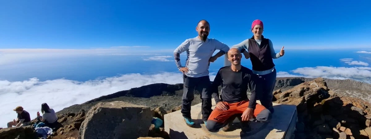 Guías para escalar la montaña del Pico